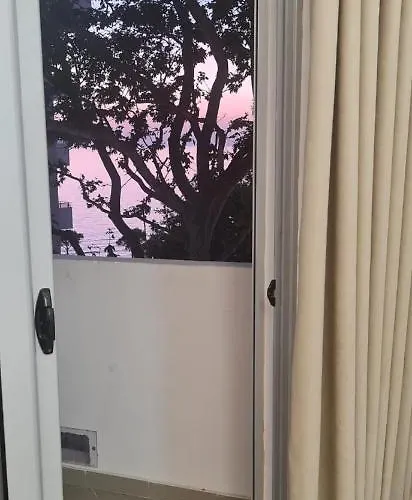 Blue Bay Front Uji Ftohte Vlorë